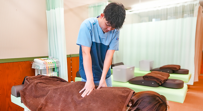 あかつき接骨院　狭山ヶ丘院