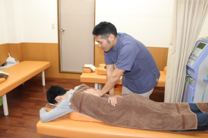 太平二丁目接骨院の整体施術の画像