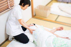 渡辺治療院の肩こりの施術画像