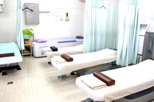 桐ヶ丘整骨院で整体施術を受ける内観画像像