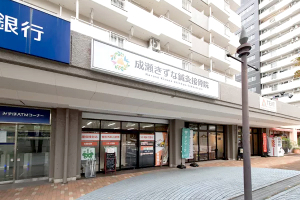 成瀬きずな鍼灸接骨院の外観画像