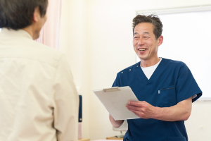 あおぞら接骨院のカウンセリング風景の画像