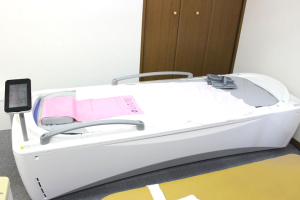 うつみ鍼灸接骨院で整体施術を受ける内観画像