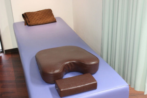 千里丘のだ整骨院で整体施術を受ける内観画像