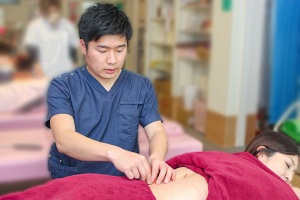 神尾鍼灸整骨院　富士本院の鍼灸施術の画像