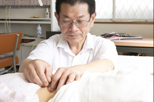 城野接骨院【鍼灸】の腰痛の施術画像