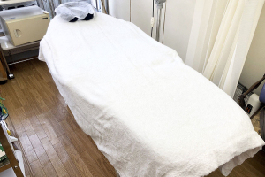 みち鍼灸治療院の整体の施術風景画像です。