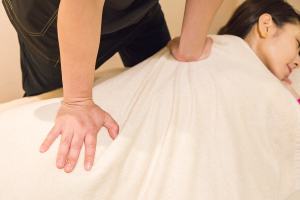 ＢＯＤＹ ＰＥＡＣＥ虎ノ門の整体の施術風景画像です。