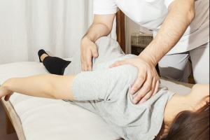 俊成鍼灸整骨院の腰痛施術の画像