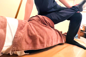 烏山くじら堂鍼灸整骨院の整体の施術画像