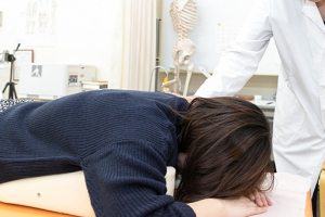 岡山五十肩治療センターの整体施術の画像