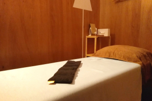 ｍ.ｋ ｆａｃｔｏｒｙ鍼灸治療院で整体施術を受ける内観画像