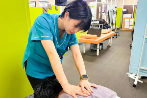 甲斐整骨院　薬院【鍼灸】の肩こりの施術画像