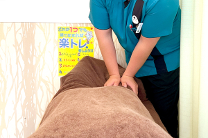 こころ整体院 発寒院の整体の施術風景画像です。