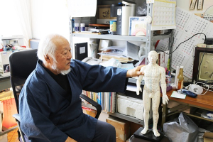 諏訪整体療術院の整体の施術画像