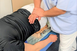 エース治療院【鍼灸】の骨盤矯正の施術画像