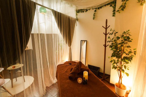 ＶＩＤＡＲＯＭＡ新宿で整体施術を受ける内観画像像