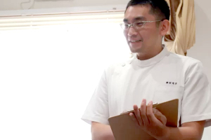 ムネタ鍼灸整骨院のカウンセリング風景画像です。