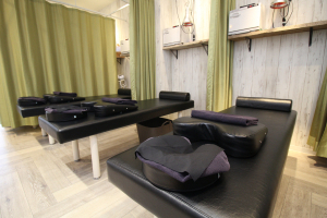 早稲田通りの整骨院で整体施術を受ける内観画像像