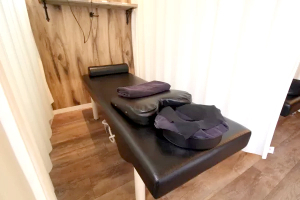 方南町駅前はり灸整骨院で整体施術を受ける内観画像像