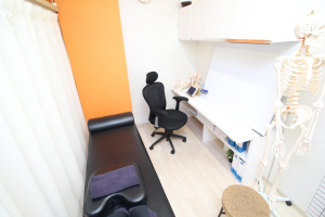 さいたま与野整骨院で整体施術を受ける内観画像
