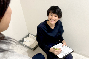 岡山駅前整骨院の鍼灸施術のガウンセリングの画像