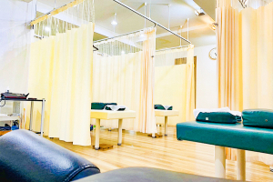 柔道整復院 ｊｕｄｏ－ｓｅｉｆｕｋｕｉｎ ひばりヶ丘で整体施術を受ける内観画像像