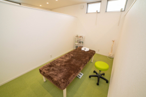Ｔｏｍはり灸院の整体施術を受ける内観の画像