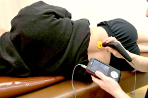 平成接骨院・鍼灸マッサージ院のハイボルトの施術画像