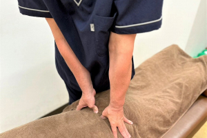 平成接骨院・鍼灸マッサージ院の腰痛の施術画像