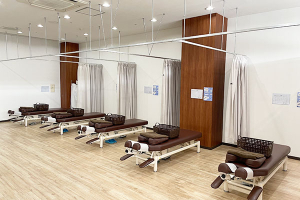 くまのみ整骨院 ふじみ野院で整体施術を受ける内観画像像