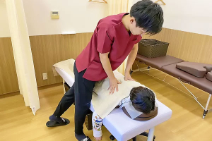 てて整骨院新琴似店の肩こりの施術画像