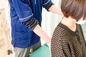 サステナ整体の整体の施術風景画像です。