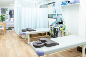 いつき整骨院で整体施術を受ける内観画像像