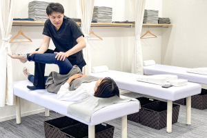 文の里駅前整骨院阿倍野区院の施術風景の画像