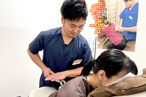 関屋名倉堂接骨院・鍼灸院の肩こりの施術画像