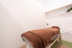 いちょう街道整骨院で整体施術を受ける内観画像像