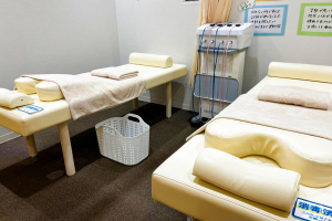 さくら鍼灸・接骨院 金沢八景駅前院で整体施術を受ける内観画像像