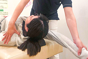 けやき鍼灸整骨院の肩こりの施術画像