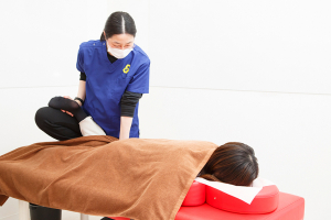 ＶＩＶＡ骨盤接骨院北長瀬院の整体施術の画像