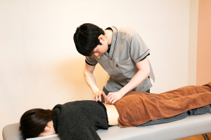 あい鍼灸院・接骨院　心斎橋院の鍼灸の施術画像