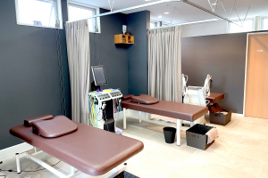 ＳＢ石津接骨院の腰痛施術を受ける内観の画像