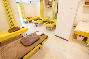 ＧＢＳ千駄木はりきゅう・整骨院で整体施術を受ける内観画像像