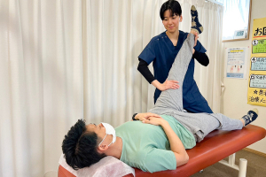 むげん鍼灸接骨院 三ツ池院の整体の施術画像