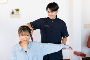 トロイカ整骨院 北花田店の整体の施術風景画像