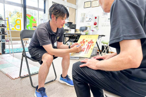 接骨院バイア（ＢＩＡ）の保険適用の施術風景画像です。