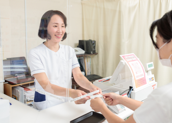 五健鍼灸整骨院　経堂本院(スタッフ全員笑顔で接客いたします。)