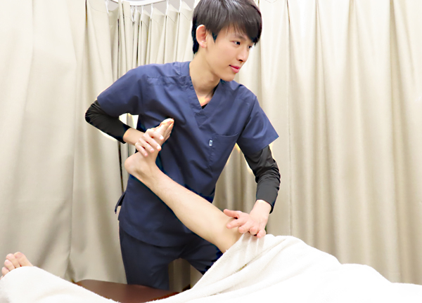 千歳烏山駅前鍼灸院・整骨院(骨盤や脚の歪みを整えます。)