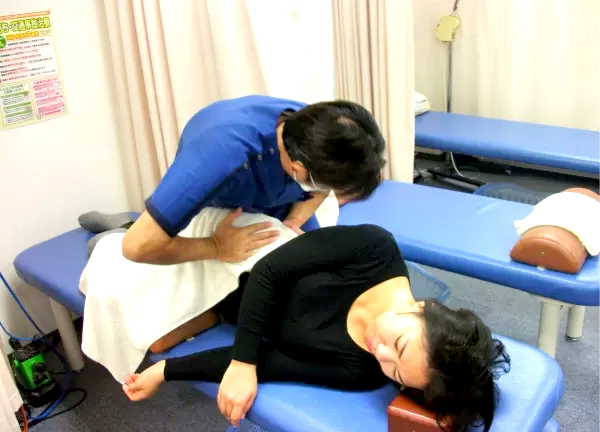 山中はりきゅう接骨院【マッサージ】(腰の施術)