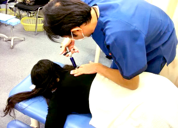 山中はりきゅう接骨院【マッサージ】(肩の施術)